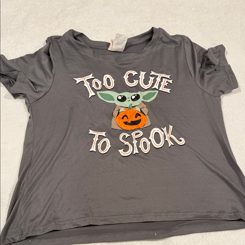 Star Wars Gray 'Too Cute to Spook' Kids Tee